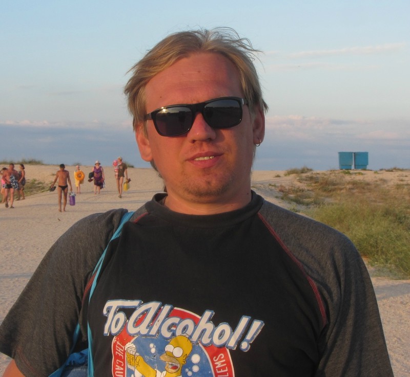 0_12cf70_7784dd20_XL